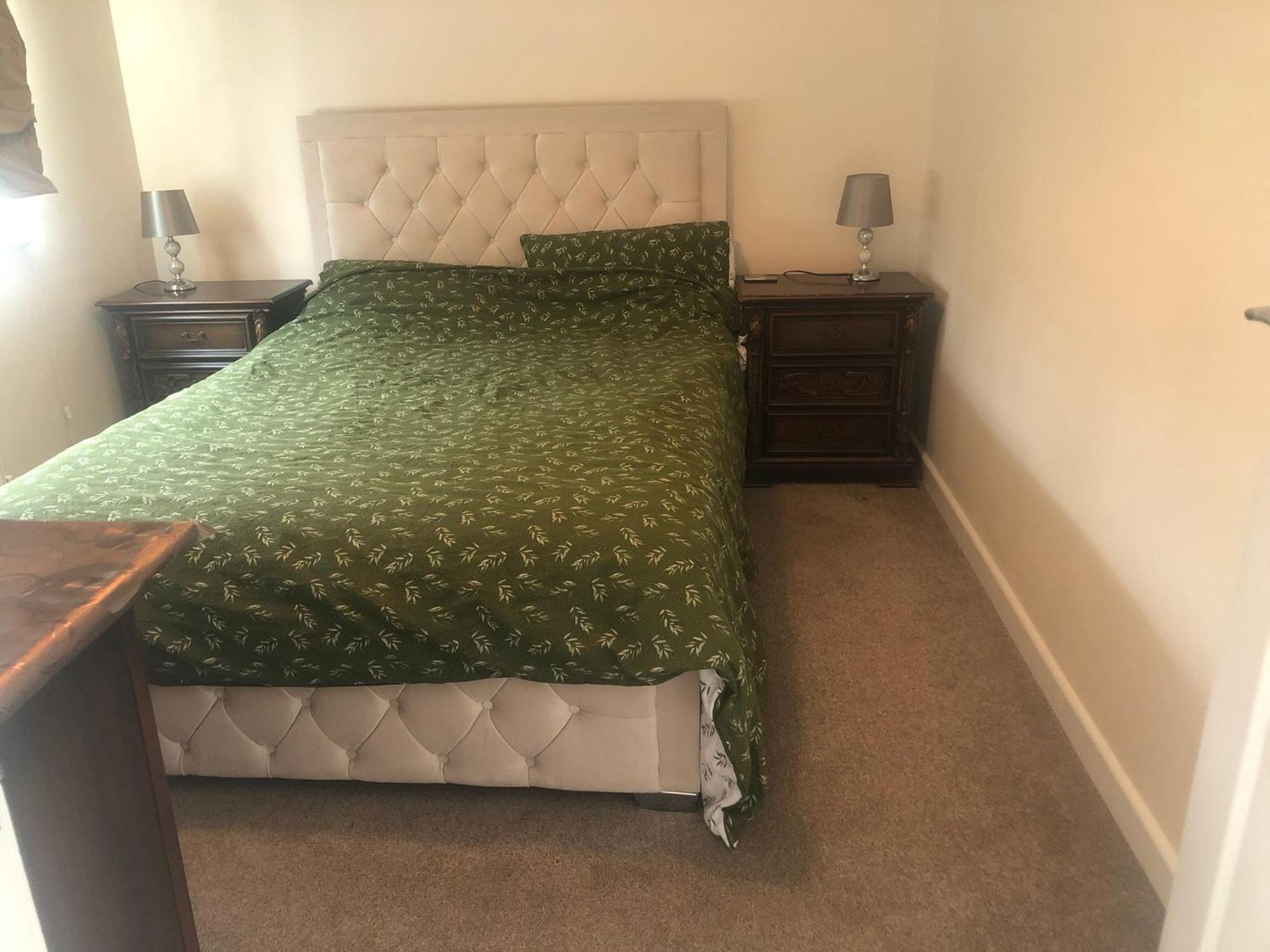 Entire Guest Suite With Gated Property Broad Blunsdon エクステリア 写真